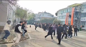 消防培训演练,筑牢校园防线